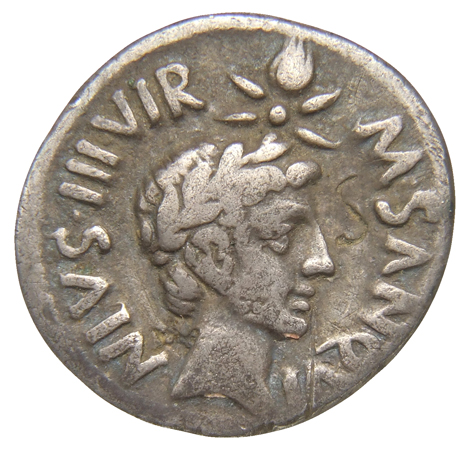 RIC I (second edition) Augustus 340 Augustus reverse, Four-rayed comet with tail above youthful head, laureate, right (Dei...