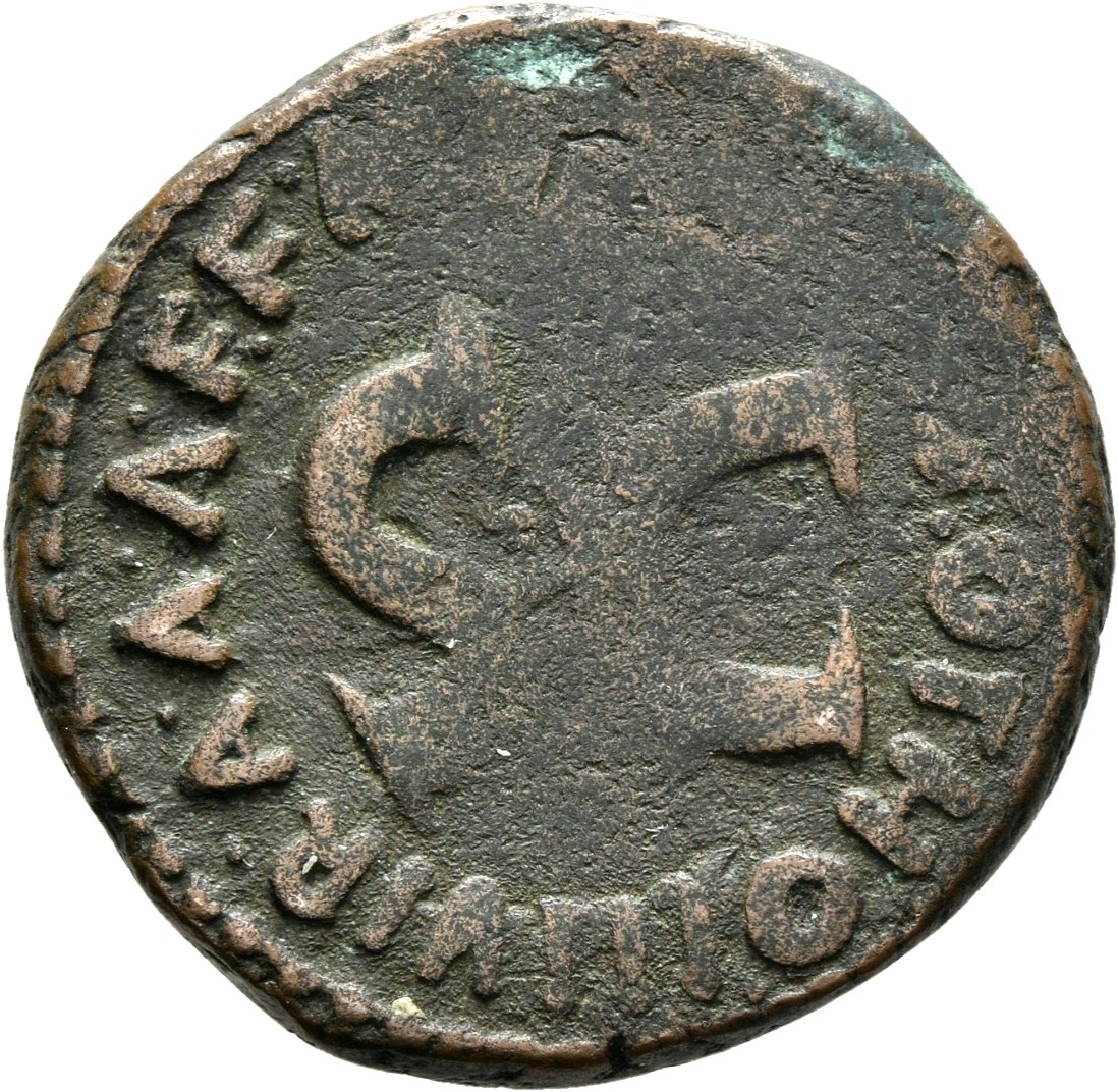 RIC I (second edition) Augustus 432 Augustus reverse — Legend surrounding S C
