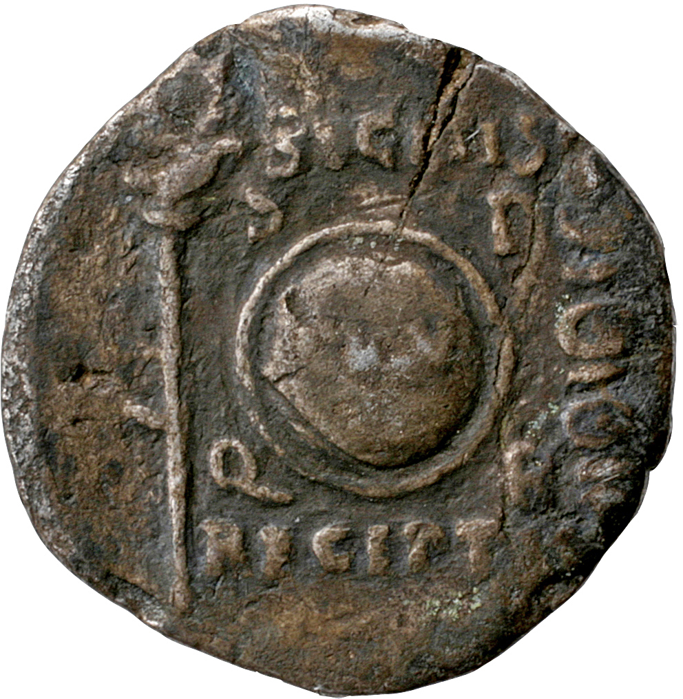 Augustus reverse — Round shield inscribed CL V, with S P Q R in corners between aquila, right, and standard, left