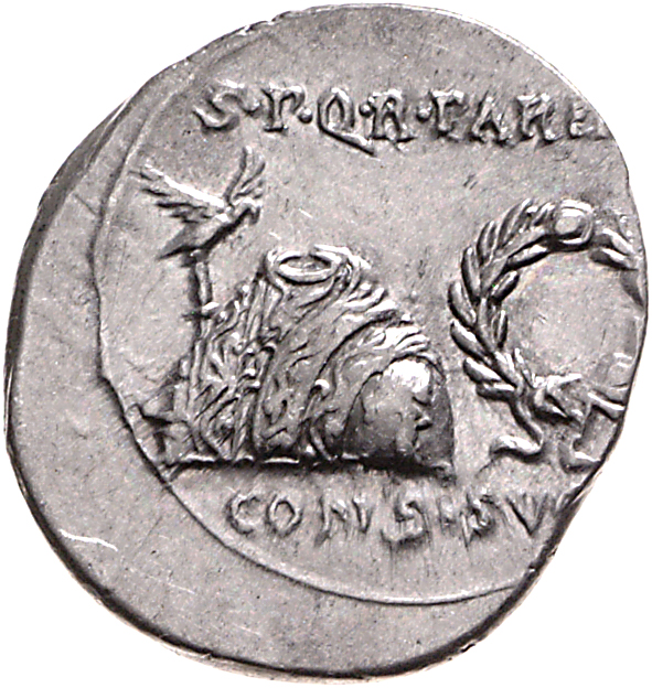 Augustus obverse — Toga picta over tunica palmata between aquila, left, and wreath, right