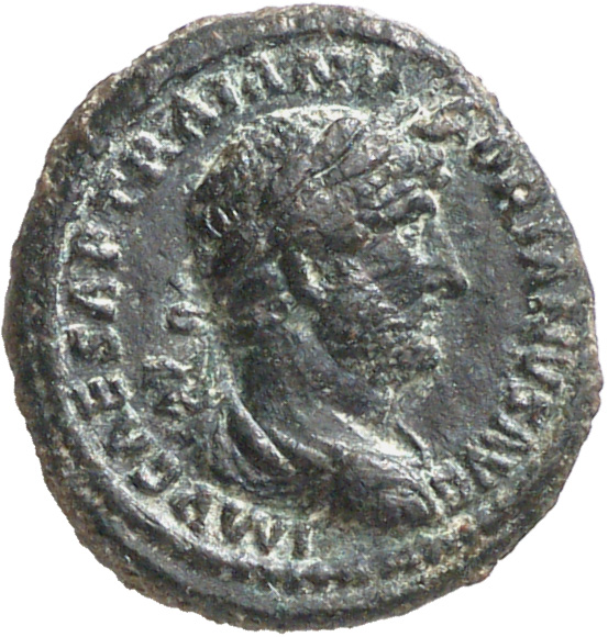 Hadrian obverse — Drapierte Panzerbüste des Hadrianus mit Lorbeerkranz in der Rückenansicht nach r.