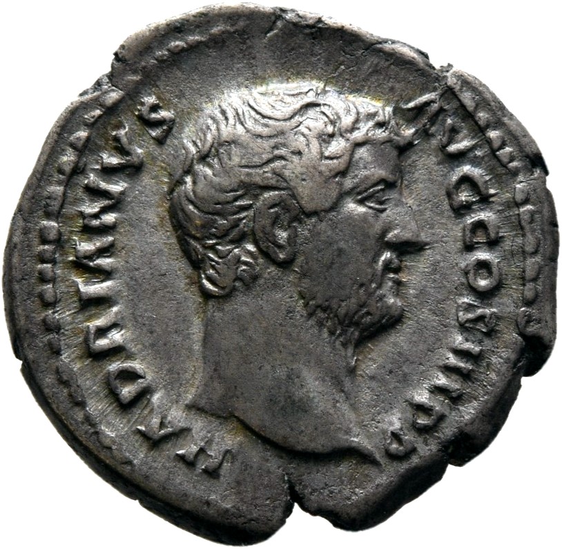 RIC II Hadrian 256a (denarius) Hadrian obverse, Kopf des Hadrianus nach r.