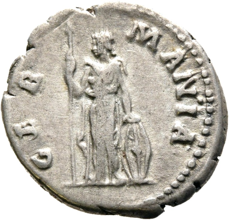 RIC II Hadrian 303a Hadrian reverse, Bekleidete Germania steht frontal zum Betrachter und wendet den Kopf n. l. Sie hält i...