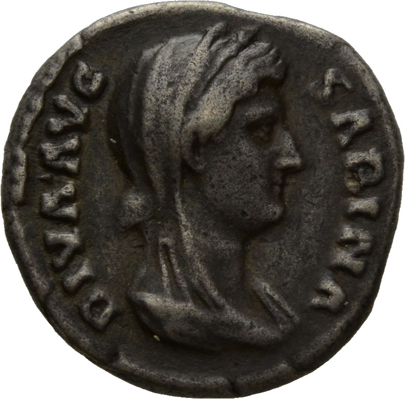 RIC II Hadrian 422A Hadrian obverse, Drapierte und verschleierte Büste der Sabina mit Diadem in der Brustansicht nach r.