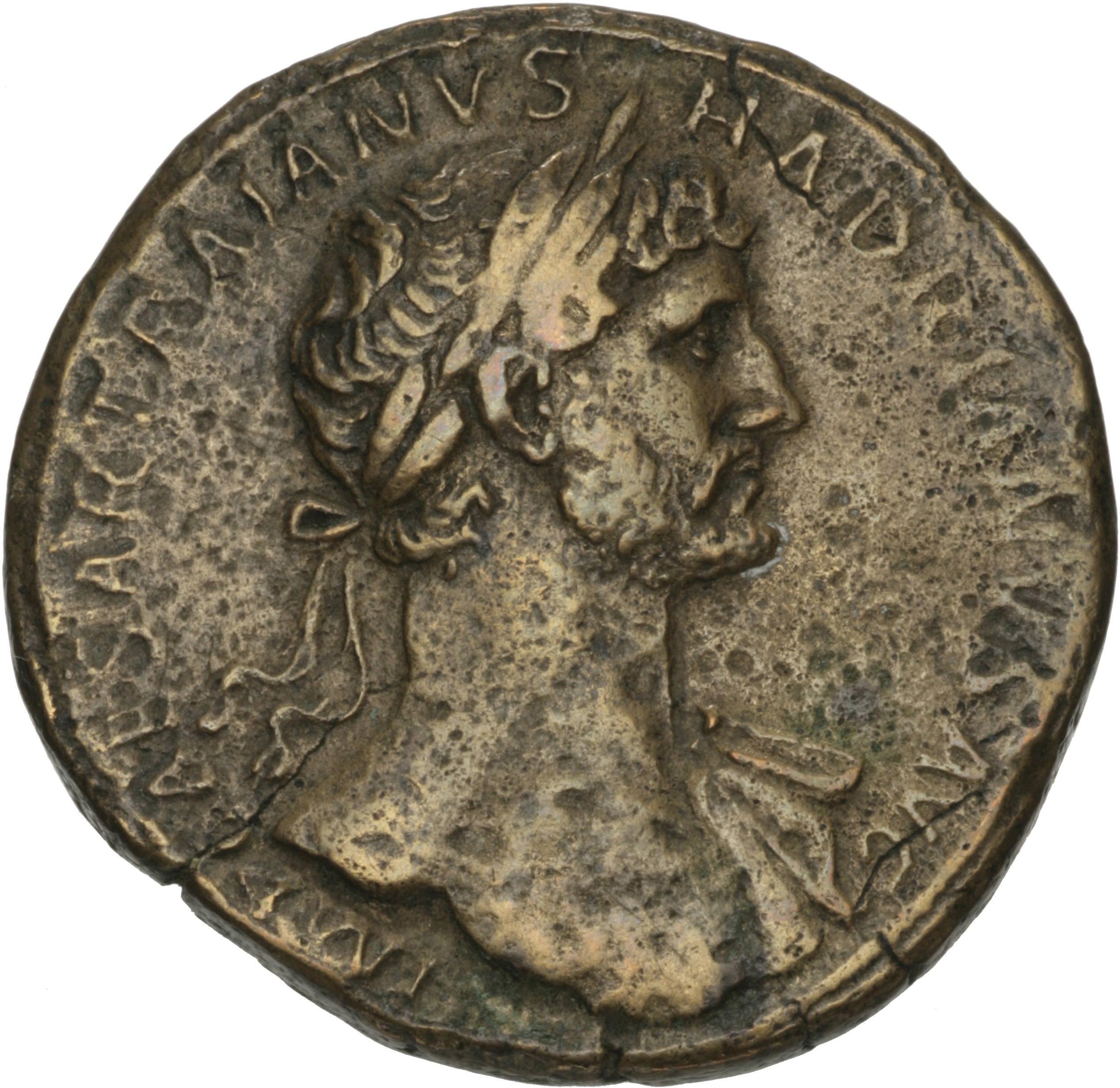 RIC II Hadrian 551A Hadrian obverse, Drapierte Büste des Hadrianus mit Lorbeerkranz in der Brustansicht nach r.