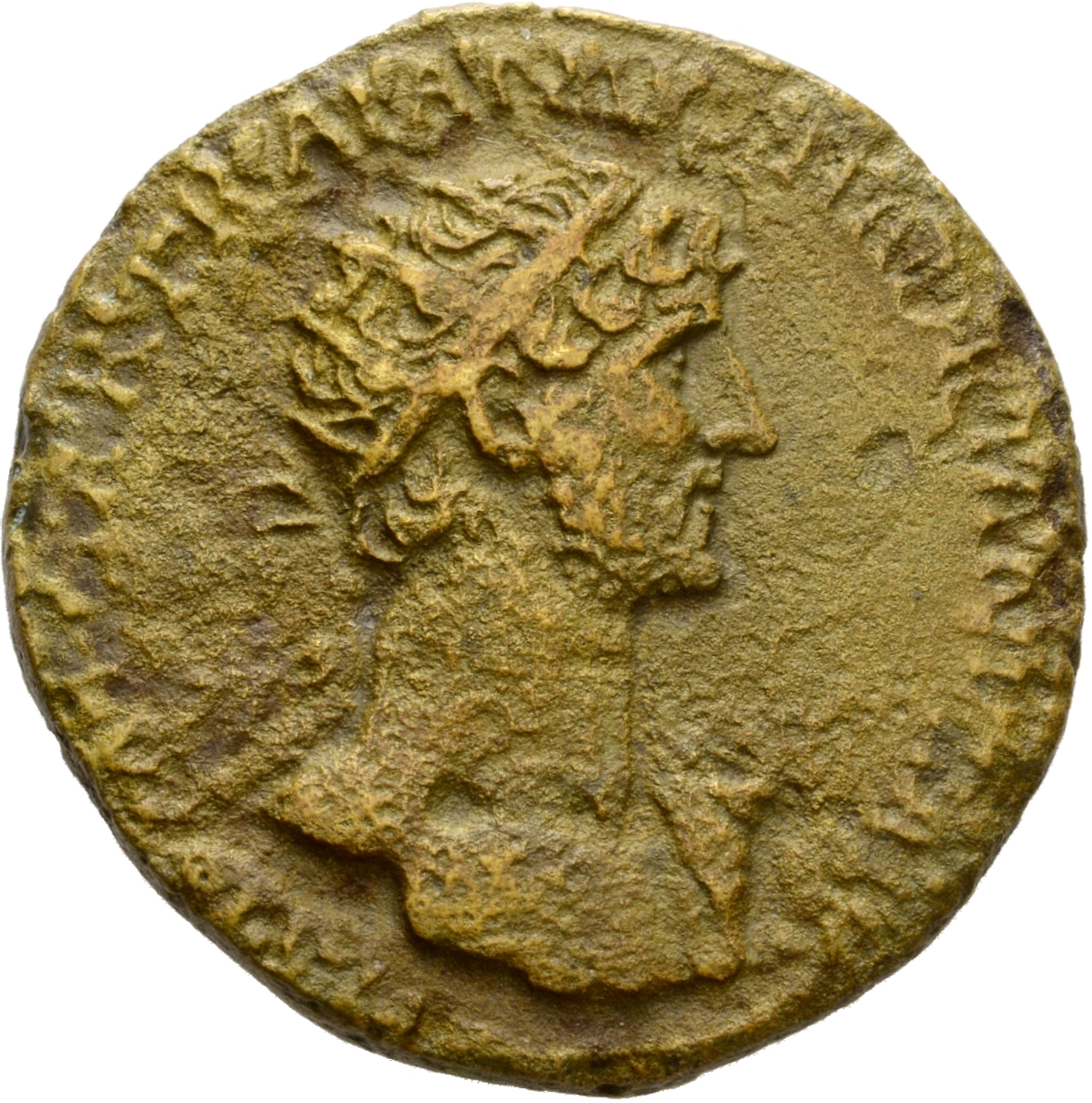 Hadrian obverse — Drapierte Büste des Hadrianus mit Strahlenkrone in der Brustansicht nach r.