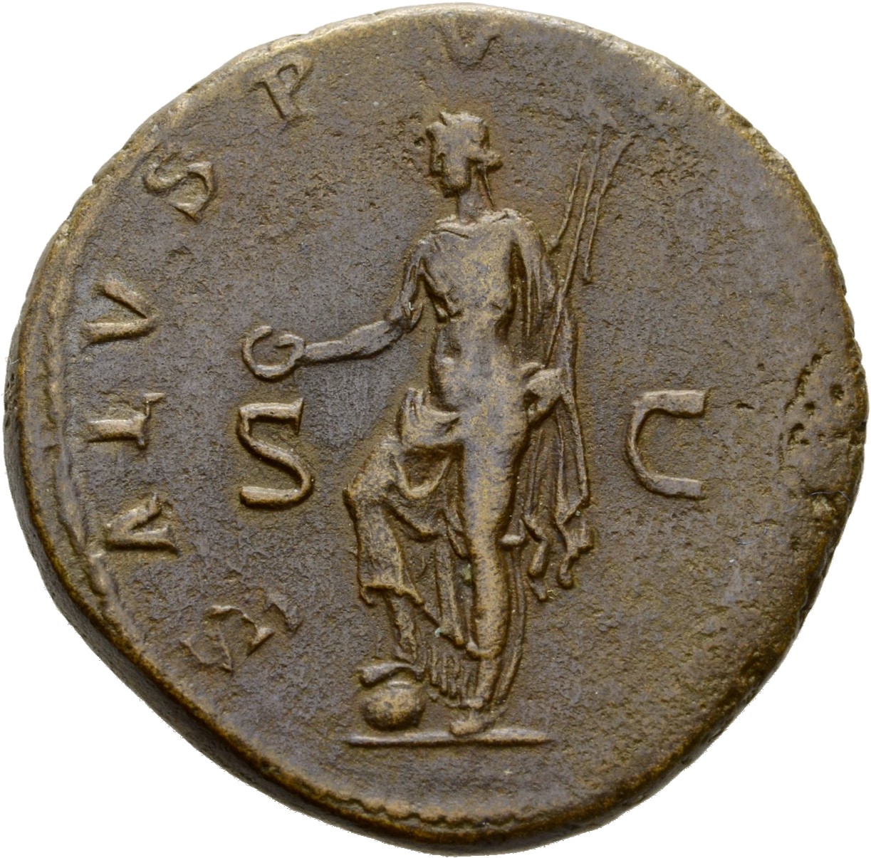 Hadrian reverse — Salus steht in der Vorderansicht, den Kopf nach l., r. Fuß auf Globus. Hält in der r. Hand Schale (patera) und im l. Arm Ruder. Beiderseits S - C.