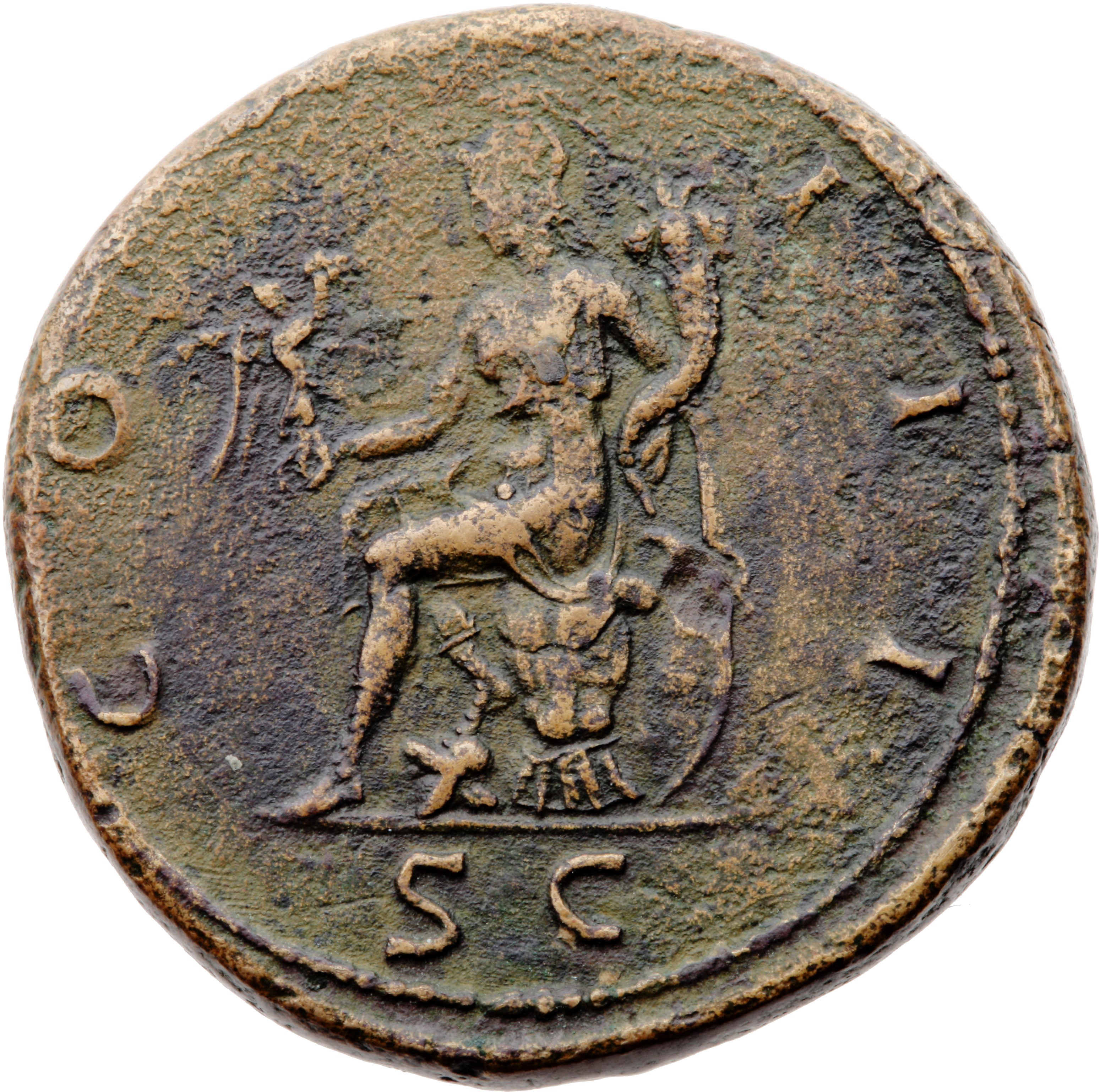 RIC II Hadrian 636c Hadrian reverse, Behelmte Roma in Militärkleidung auf Panzer sitzend nach l., r. Fuß auf Helm, in rech...