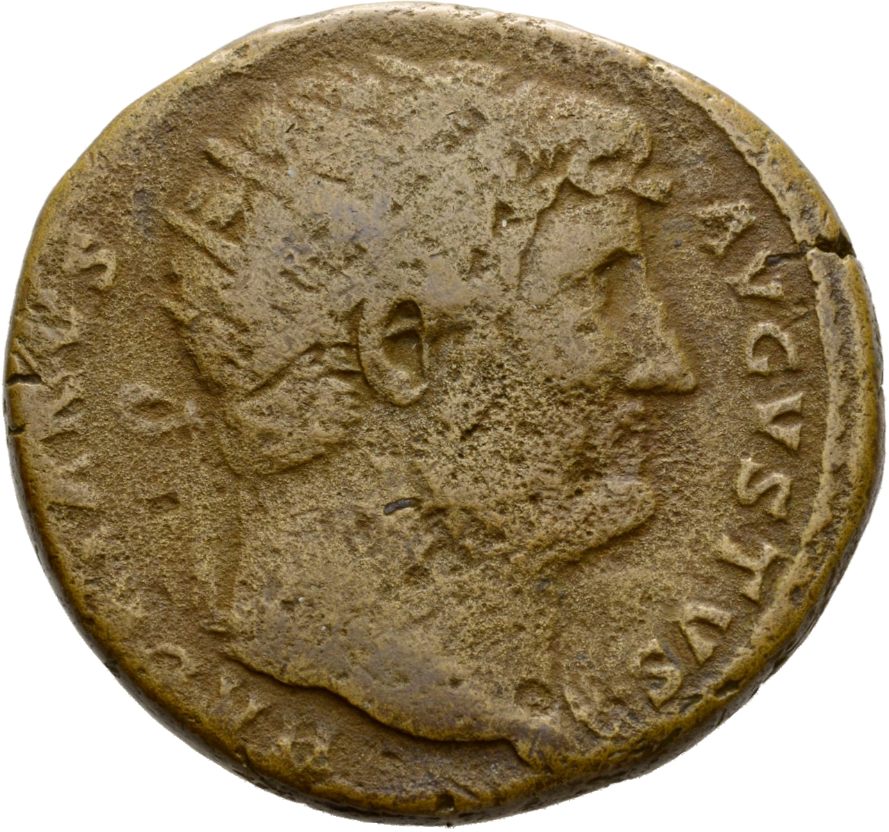 RIC II Hadrian 657j Hadrian obverse, Drapierte Büste des Hadrianus mit Strahlenkrone in der Brustansicht nach r.