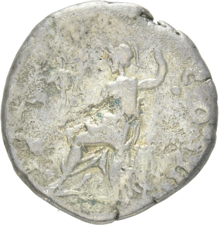 RIC II Hadrian 77b Hadrian reverse, Roma sitzt auf Rüstung nach l., auf der r. Hand Victoria und in der l. Hand Speer.