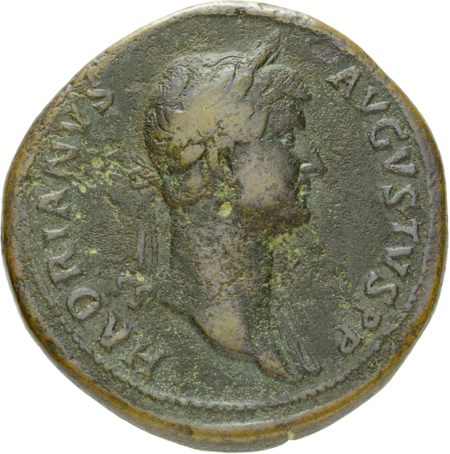 RIC II Hadrian 970c Hadrian obverse, Drapierte Büste des Hadrianus mit Lorbeerkranz in der Brustansicht nach r.