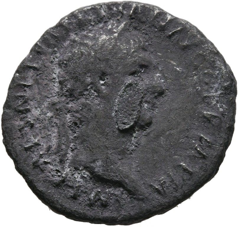 RIC II Trajan 29 (denarius) Trajan obverse, Head of Trajan, laureate, right