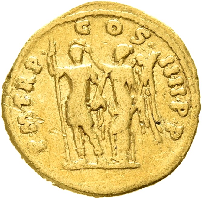 RIC II Trajan 69 (aureus) Trajan reverse, Trajan, on left, standing front, holding spear and parazonium, crowned by Victor...