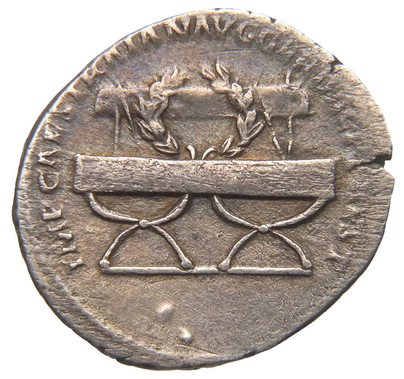 RIC II Trajan 807 Trajan reverse, Curule chair inscribed CAESAR DIC PER bearing wreath