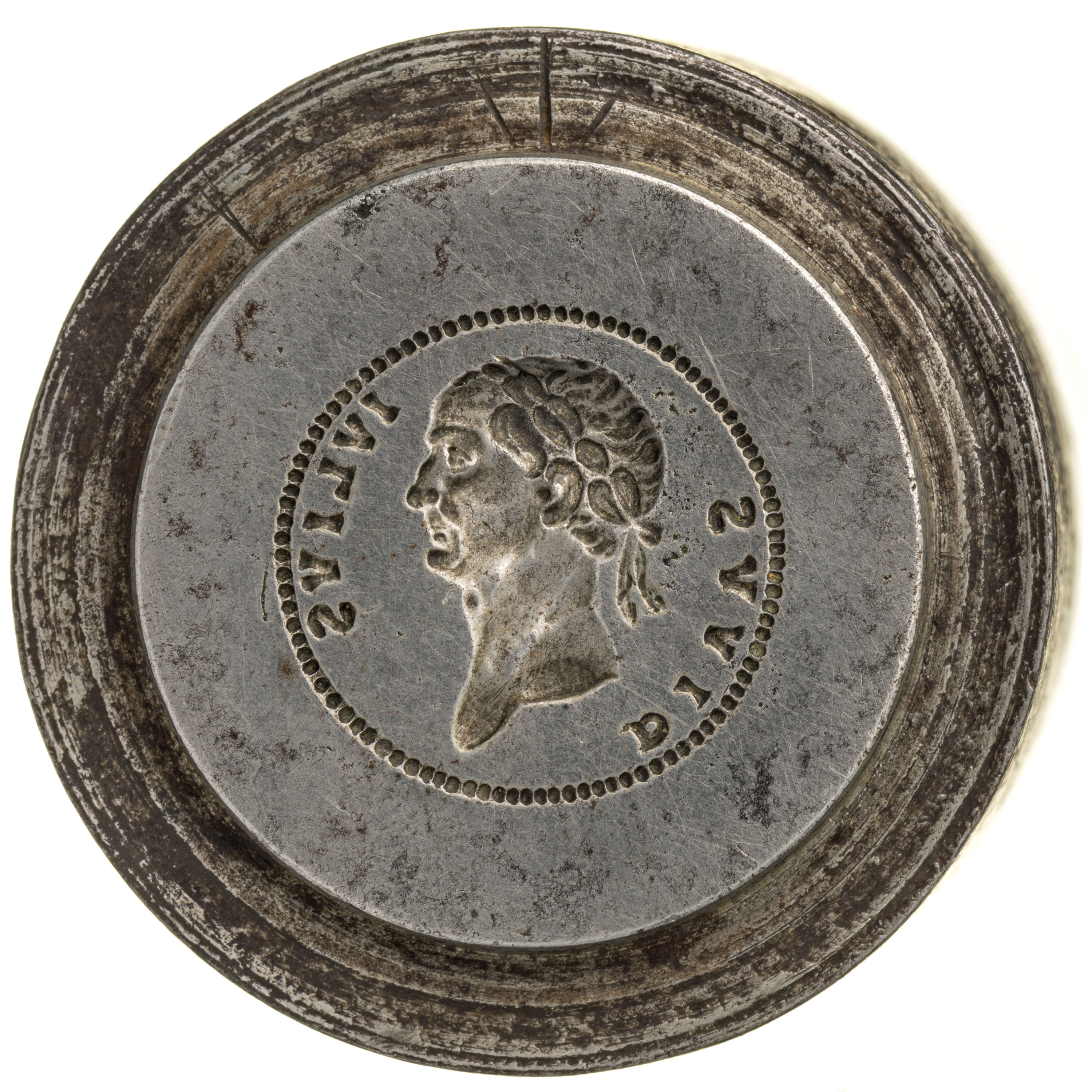 RIC II Trajan 815 Trajan obverse, Head of Divus Julius Caesar, laureate, right