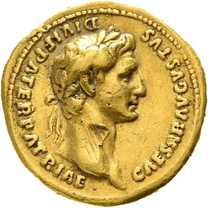 RIC II Trajan 819 Trajan obverse, Head of Augustus, laureate, right