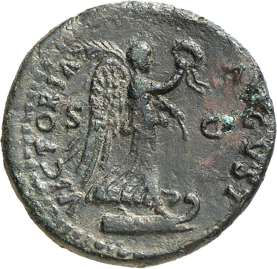 RIC II, Part 1 (second edition) Titus 326 Titus reverse, Victory standing right on prow, holding wreath and palm