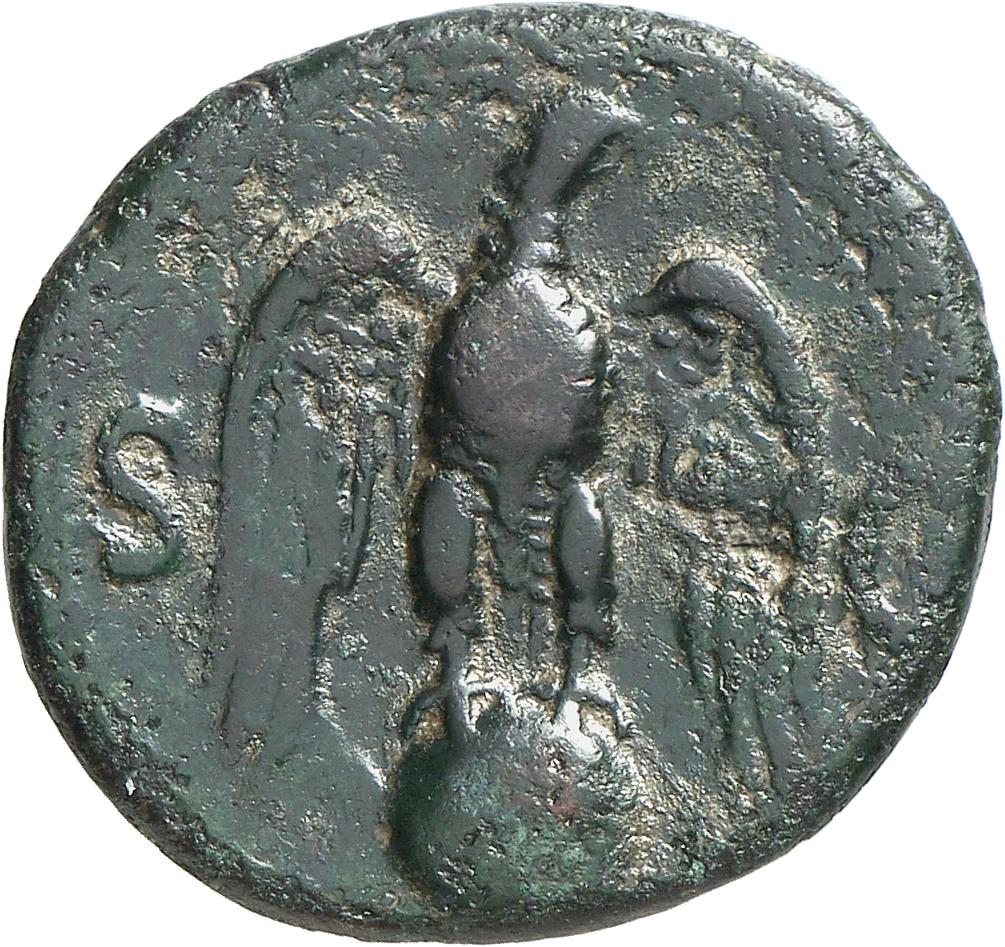 RIC II, Part 1 (second edition) Vespasian 322 Vespasian reverse, Eagle standing front on globe, wings spread, head right