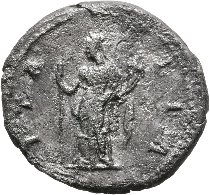 Hadrian reverse — Italia standing left, holding sceptre and cornucopia