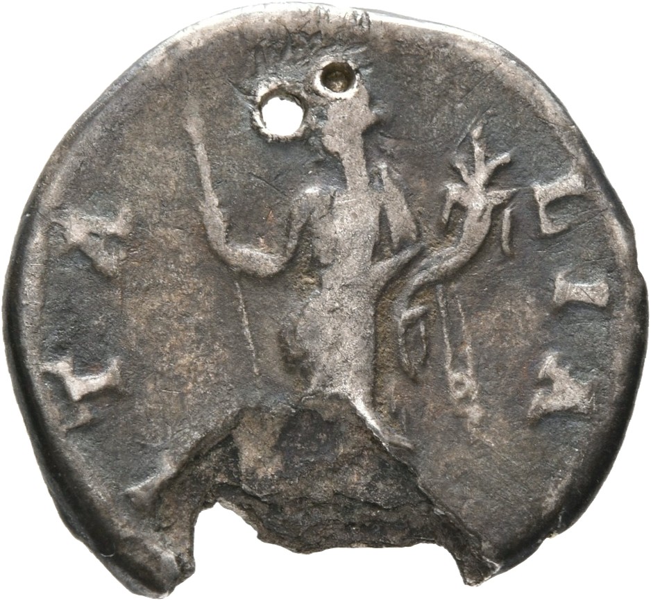 Hadrian reverse — Italia standing left, holding sceptre and cornucopia