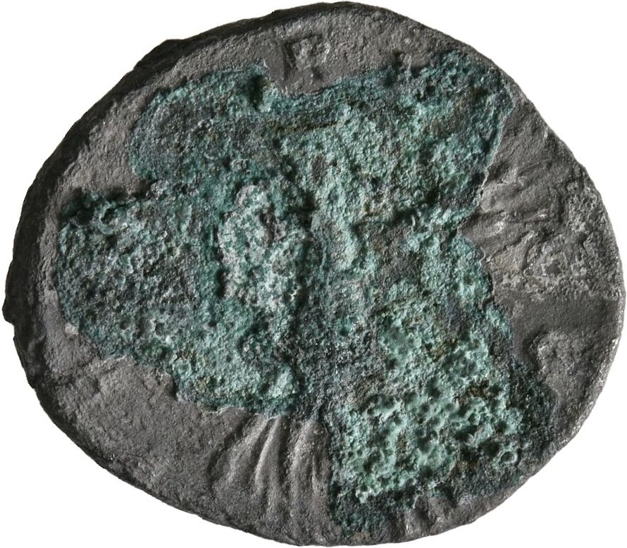 RIC II, Part 3 (second edition) Hadrian 398 Hadrian reverse, Victory flying right, holding trophy in both hands