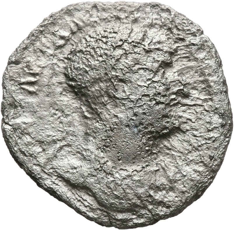 RIC II, Part 3 (second edition) Hadrian 527 Hadrian obverse, Bust of Hadrian, laureate, cuirassed, cropped of pteryges, ri...