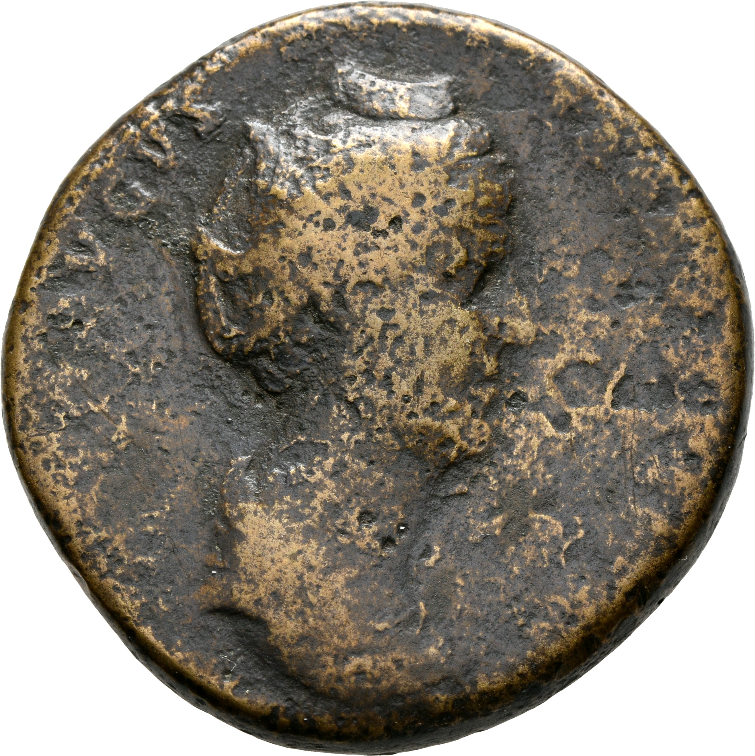 RIC III Antoninus Pius 1140a Antoninus Pius obverse, Bust of Faustina the Elder, draped, right, hair elaborately waved and...