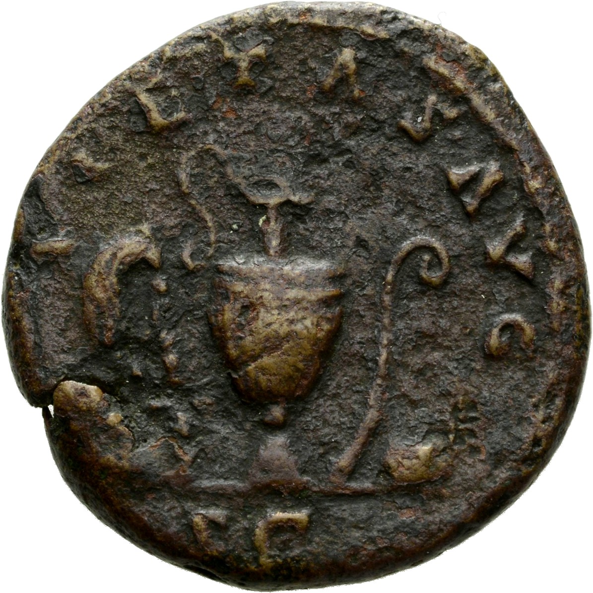 Antoninus Pius reverse — Priestly emblems: from left to right, knife, sprinkler, jug, lituus, simpulum.