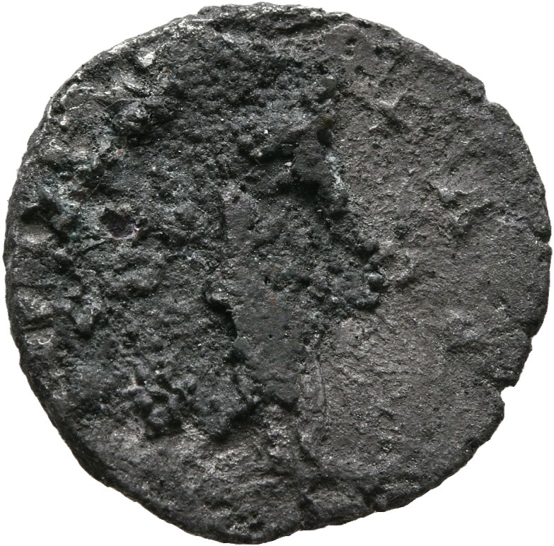 RIC III Antoninus Pius 423A (denarius) Antoninus Pius reverse, Juventas, draped, standing left, with right hand dropping i...