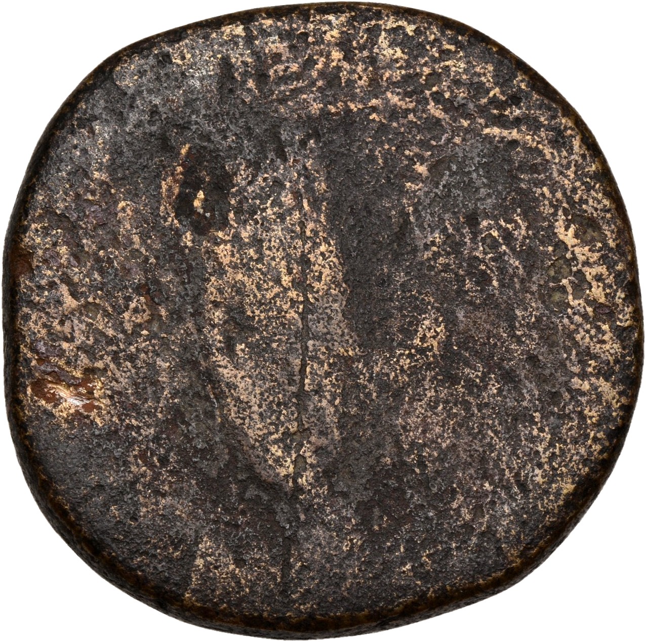 RIC III Antoninus Pius 793 Antoninus Pius reverse, Antoninus Pius, veiled, draped, standing, left, sacrificing out of pate...