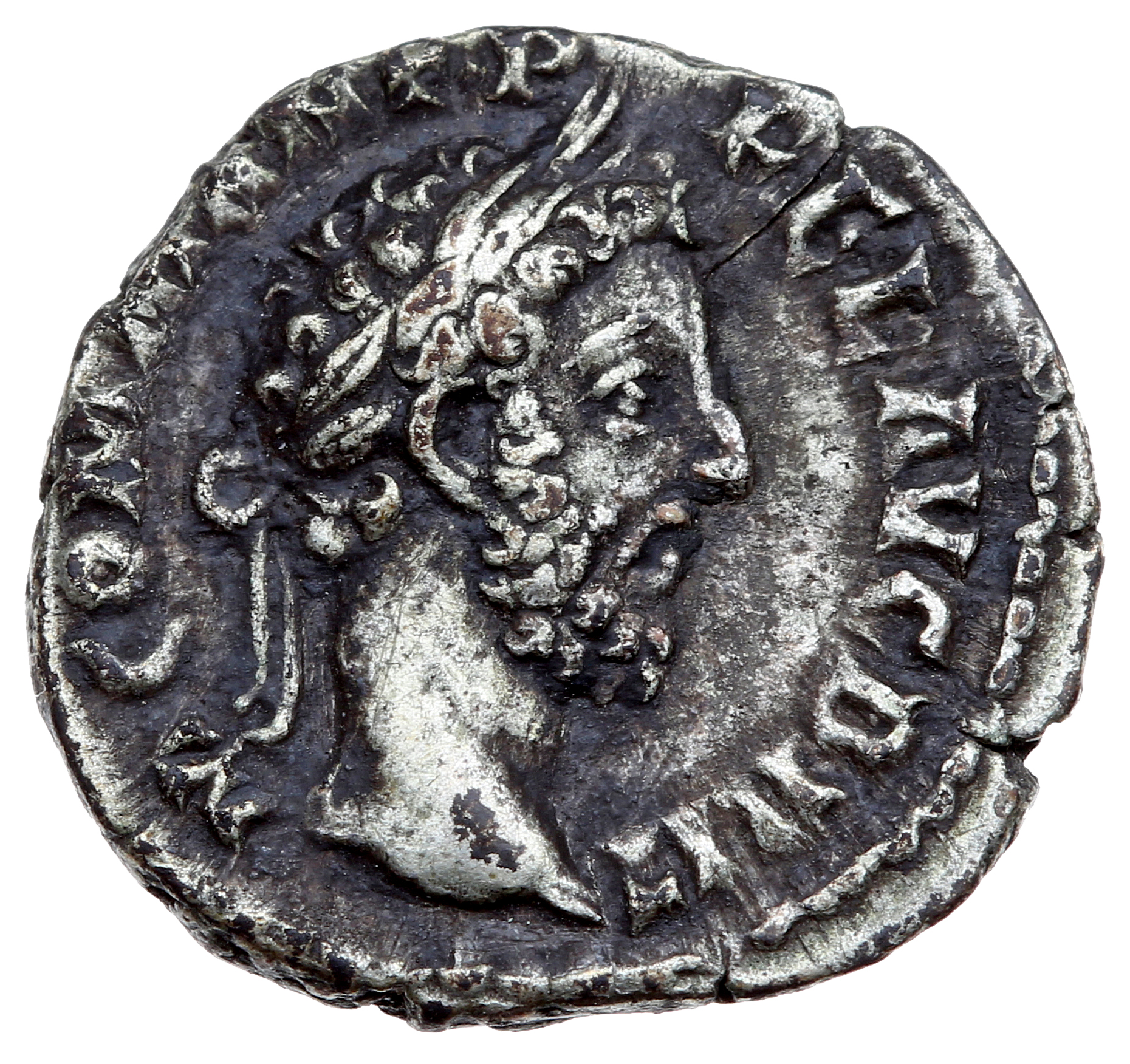 RIC III Commodus 140 Commodus obverse, Head of Commodus, laureate, right