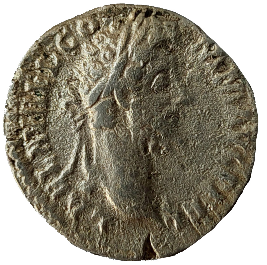 RIC III Commodus 233 Commodus obverse, Head of Commodus, laureate, right