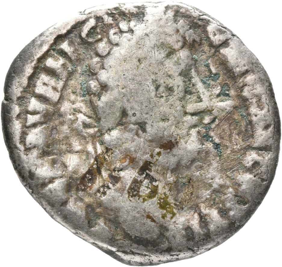 RIC III Commodus 235 Commodus obverse, Head of Commodus, laureate, right