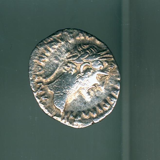 RIC III Commodus 260 Commodus obverse, Head of Commodus, laureate, right
