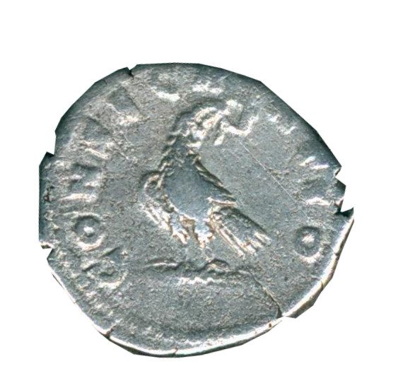 RIC III Commodus 267 Commodus obverse, Head of Divus Marcus Aurelius, bare, right