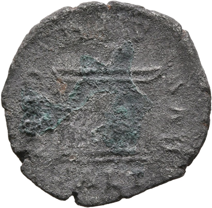 RIC III Commodus 281a Commodus reverse, Garlanded and lighted rectangular altar