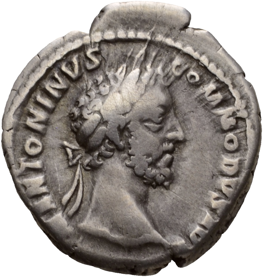 RIC III Commodus 29b Commodus obverse, Head of Commodus, laureate, right