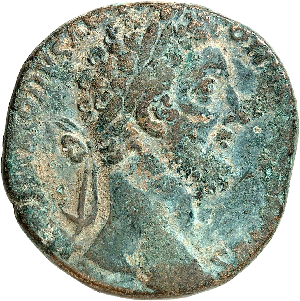 RIC III Commodus 417 Commodus obverse, Head of Commodus, laureate, right