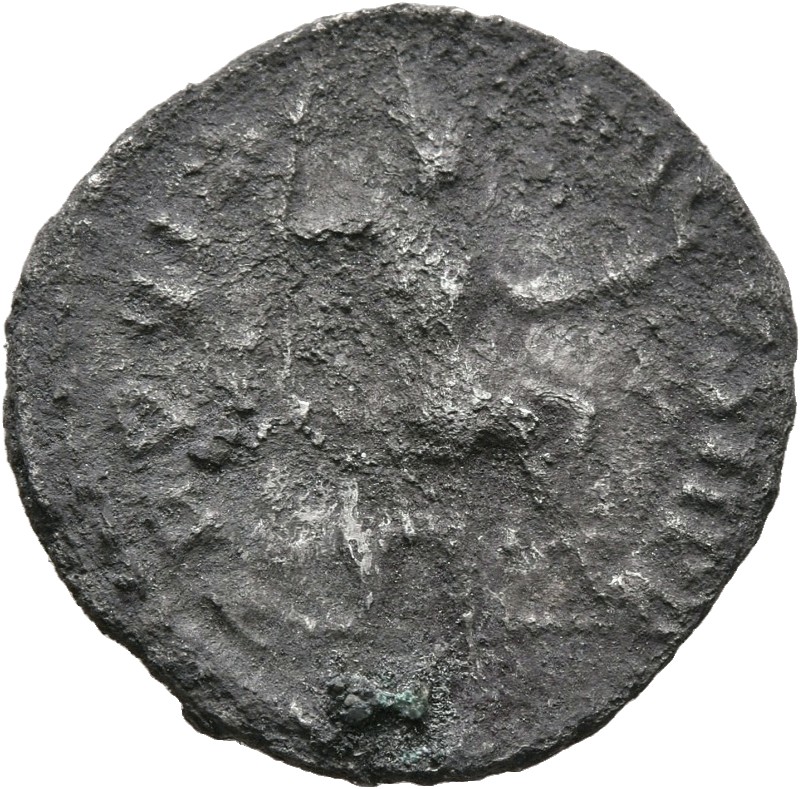 RIC III Commodus 5 Commodus reverse, Roma, helmeted, draped, seated right, holding spear in right hand and parazonium in l...
