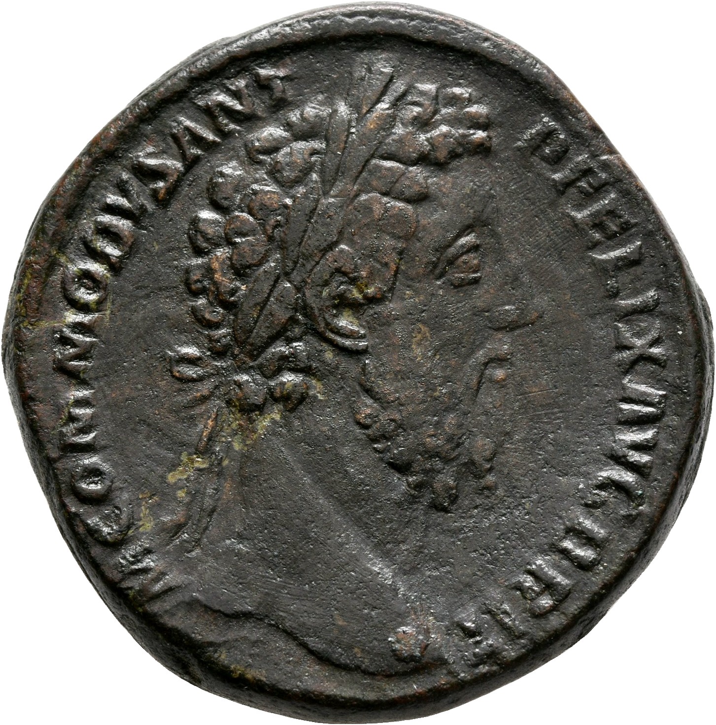 RIC III Commodus 524 Commodus obverse, Head of Commodus, laureate, right