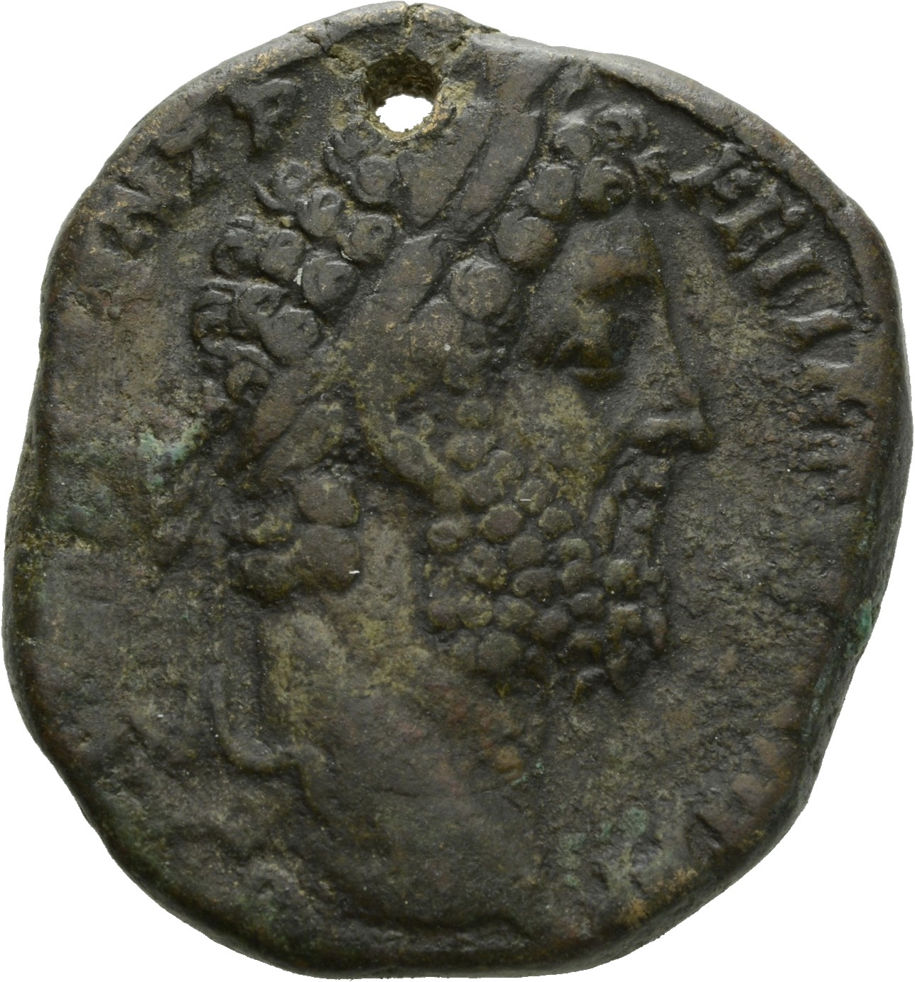RIC III Commodus 583 Commodus obverse, Head of Commodus, laureate, right