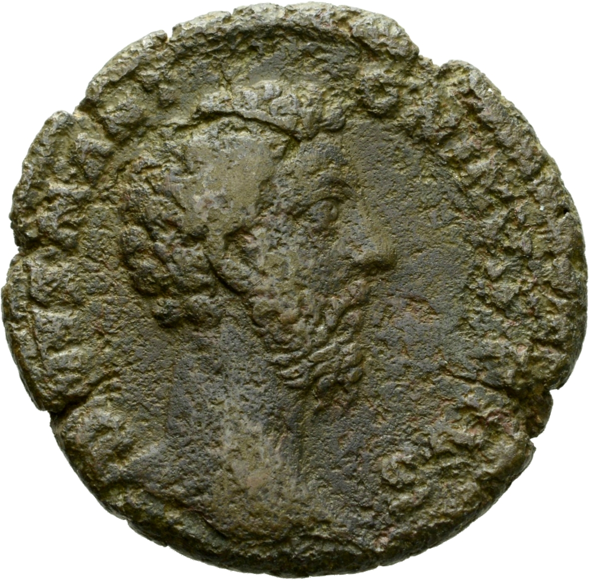 RIC III Commodus 664 Commodus obverse, Head of Marcus Aurelius, bare, right