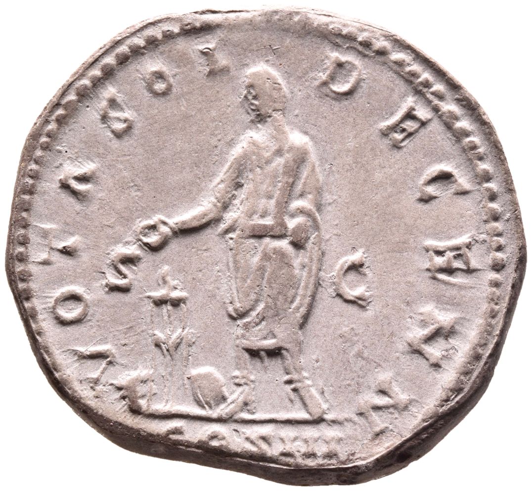 RIC III Marcus Aurelius 1014 Marcus Aurelius reverse, Marcus Aurelius, veiled, togate, standing left, sacrificing out of p...