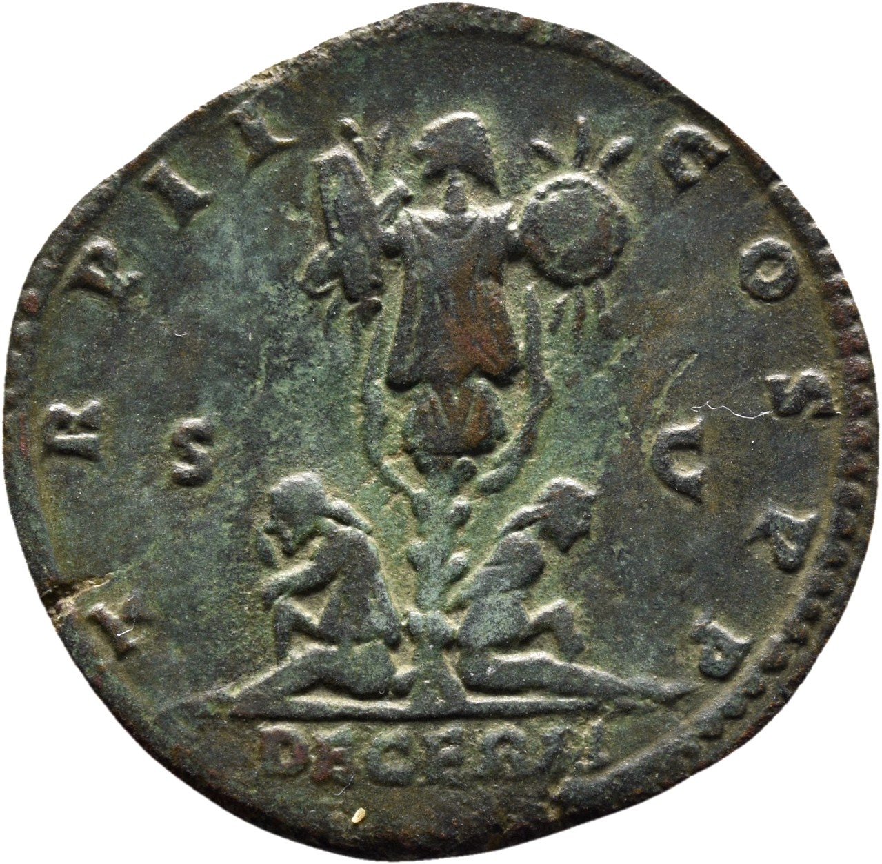RIC III Marcus Aurelius 1555 Marcus Aurelius reverse, Two captives seated left and right at the base of a trophy
