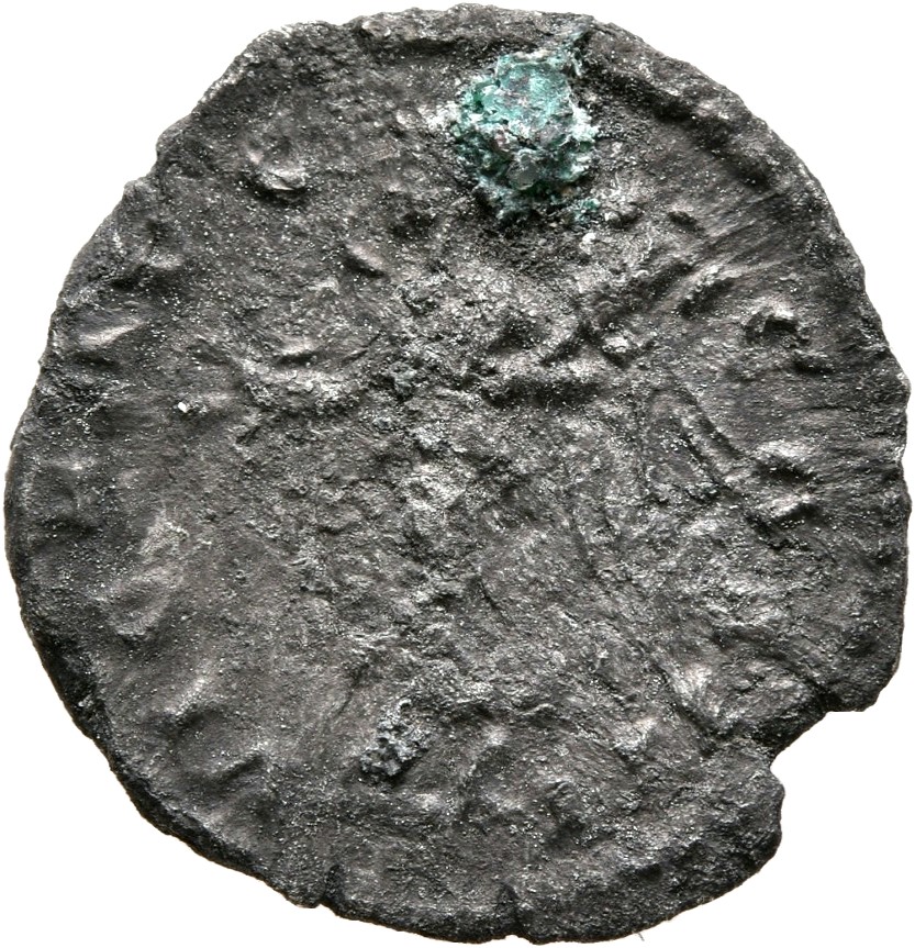 RIC III Marcus Aurelius 225 Marcus Aurelius reverse, Victory, winged, draped, advancing left, holding wreath in extended r...
