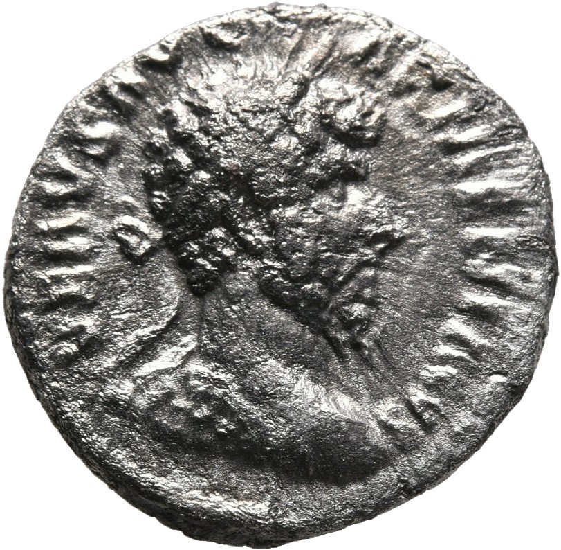RIC III Marcus Aurelius 530 Marcus Aurelius obverse, Bust of Lucius Verus, laureate, cuirassed, right