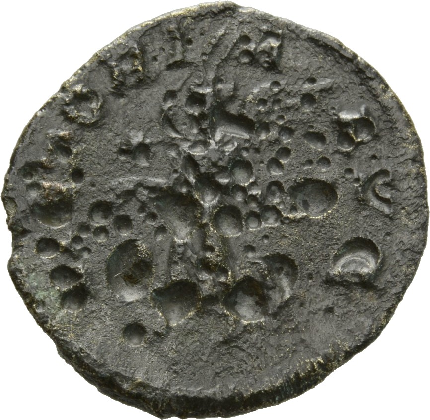 RIC IV Elagabalus 161d Elagabalus reverse, Victory, winged, draped, flying right, holding diadem (or garland) with both ha...