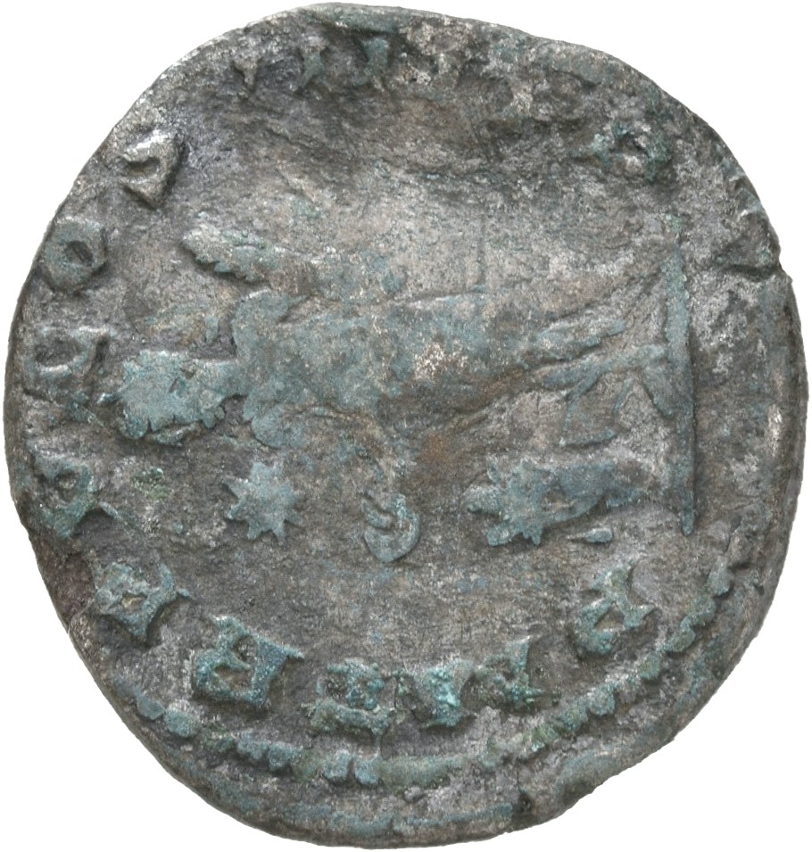 RIC IV Elagabalus 52 Elagabalus reverse, Elagabalus, in Syrian priestly robes, standing left, sacrificing out of patera in...