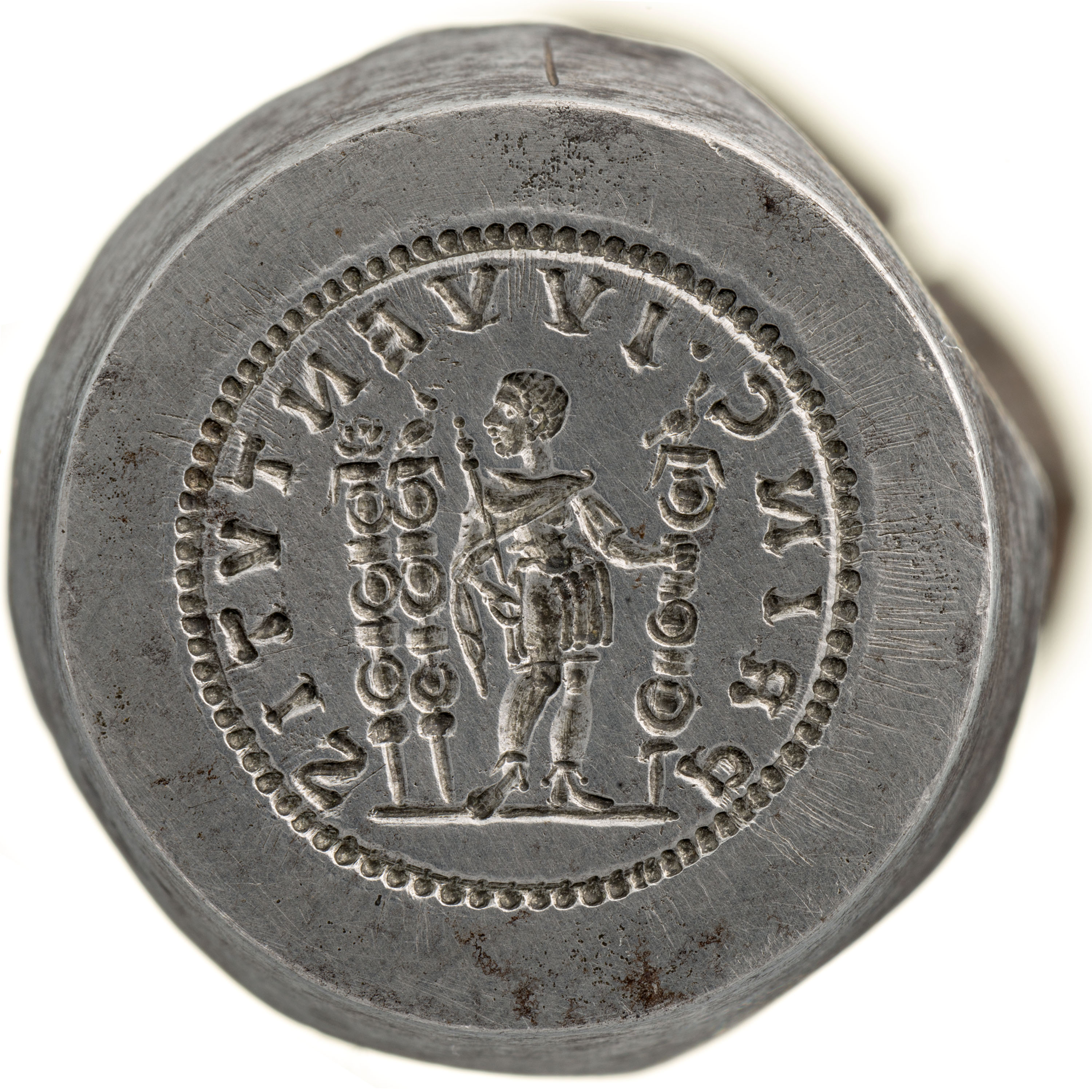 RIC IV Macrinus 102b Diadumenian obverse — Bust of Diadumenian, bare-headed, draped, cuirassed, right