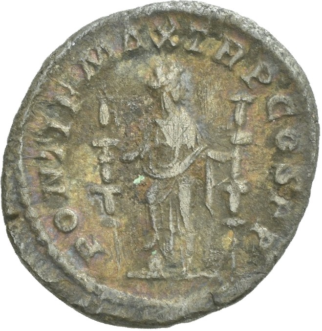 RIC IV Macrinus 22A Macrinus reverse, Fides, head right, standing front, holding standard in each hand, right foot on helmet